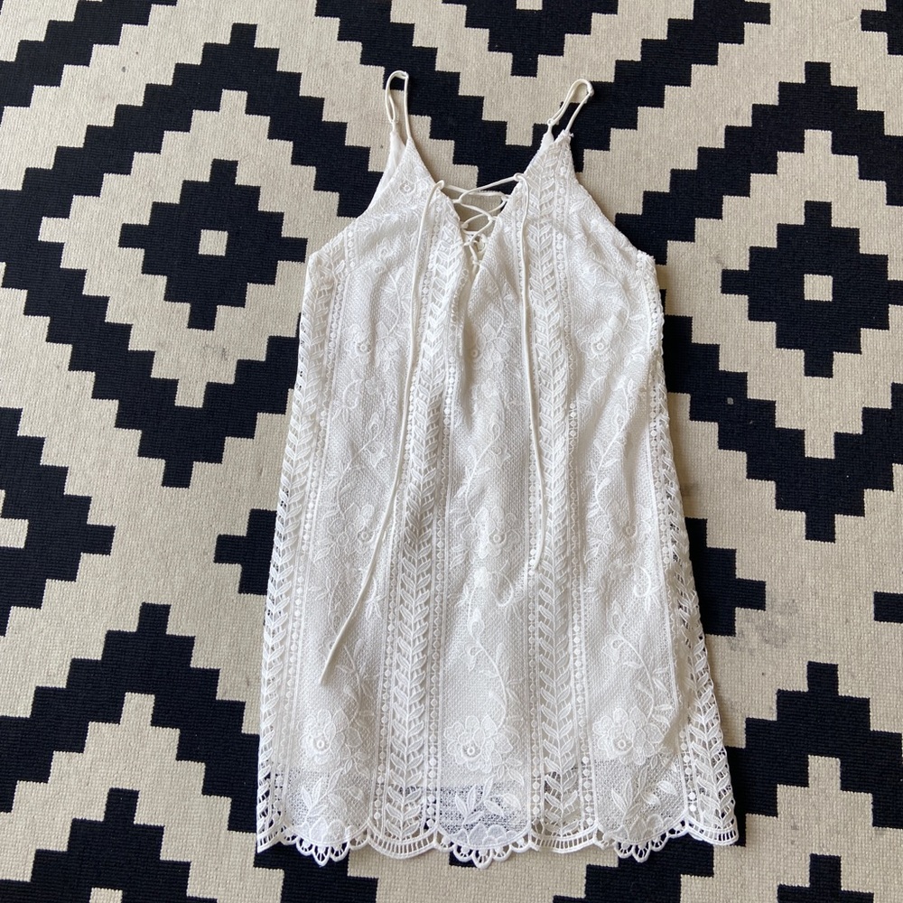 White lace dress